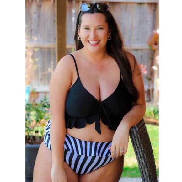 Jess Lea Striped High Waist Bikini Set Size Small New With Tags - Picture 11 of 11